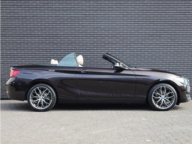 BMW 2-SERIE Cabrio 218i Centennial High Executive Sportleder | 18" |