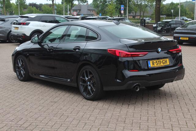 BMW 2-SERIE Gran Coupé 218i Business Ed. M Sport / Camera / Alcantara / Apple CarPlay / 19'' / Sportstoelen / Stuurverwarming / Cruise Control