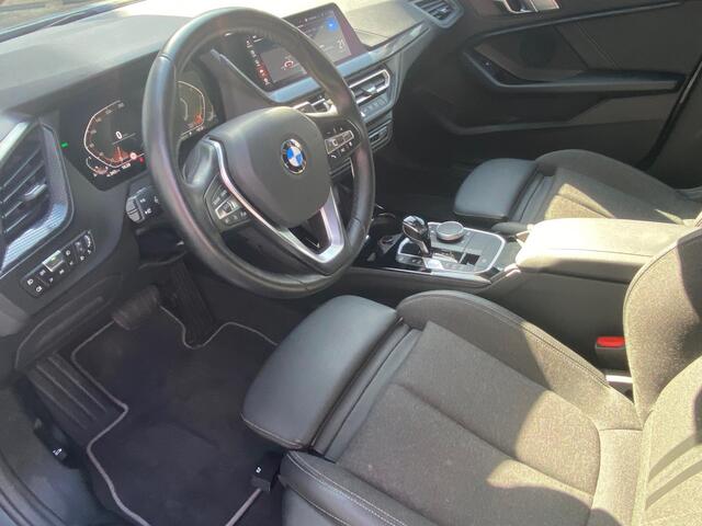 BMW 2-SERIE Gran Coupé 218i Executive Edition Sportline
