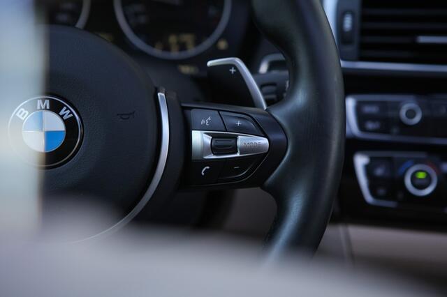 BMW 2-SERIE M235i | Schuif/Kantel| Apple Carplay/Android Auto | H&K |