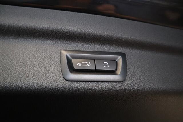 BMW 2-SERIE Active Tourer 225e xDrive M-Sport HUD Keyless Go/Start 360 camera LED