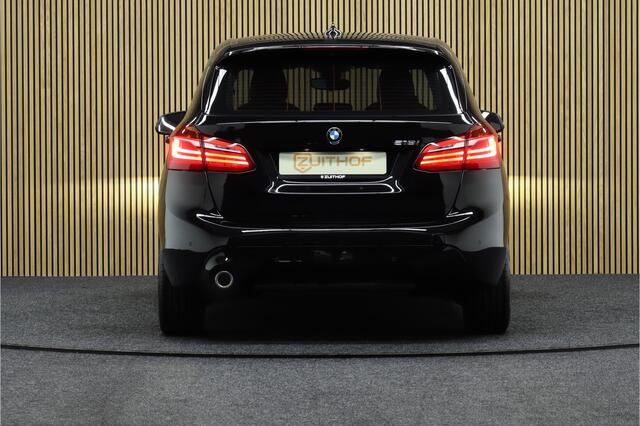 BMW 2-SERIE Active Tourer 218i Corporate Lease Executive | Cruise-control | Parkeerhulp | Navigatie | Clima | LM Velgen