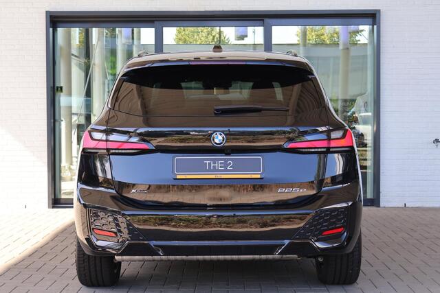 BMW 2-SERIE Active Tourer 225e xDrive | M Sportpakket | Comfort Pack | Innovation Pack