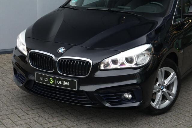 BMW 2-SERIE Active Tourer 218i Centennial Executive / Panorama