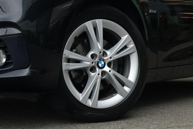 BMW 2-SERIE Active Tourer 218i Centennial Executive / Panorama