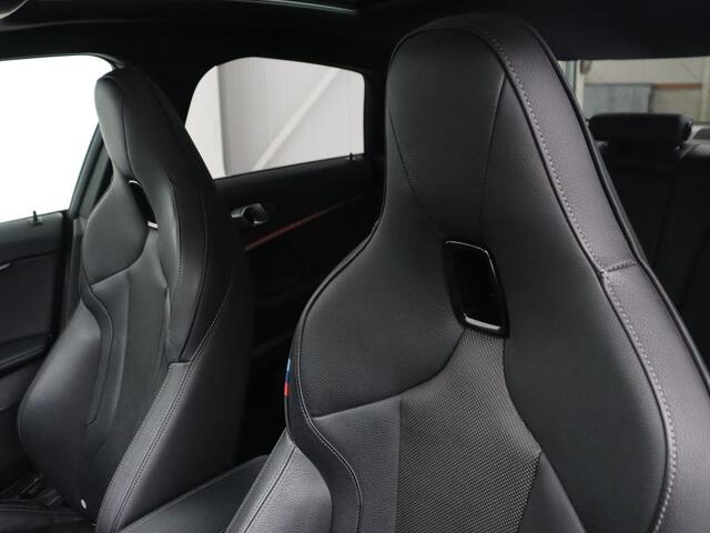 BMW 2-SERIE Gran Coupé 218i M Sport | Panoramadak | Leder | Stoelverwarming | Carplay | Sfeerverlichting | Live Cockpit | Sportstoelen | Navigatie | Full LED
