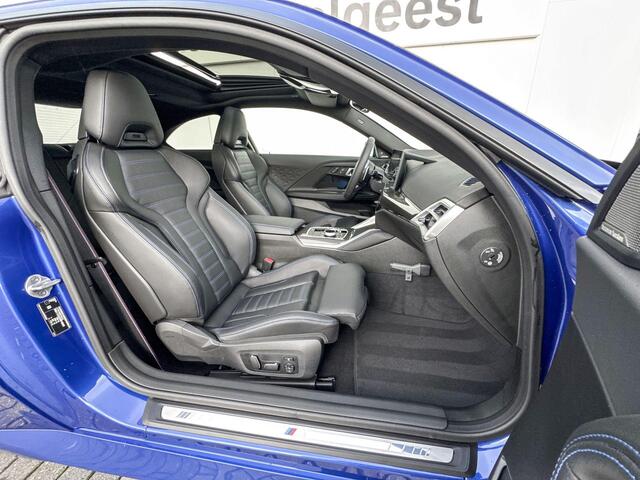 BMW 2-SERIE Coupé 220i | M Sport Pro | Premium Pack | M Sportstoelen