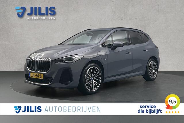 BMW 2-SERIE Active Tourer 225e xDrive | Camera | Lederen bekleding | Panoramadak | Apple Carplay