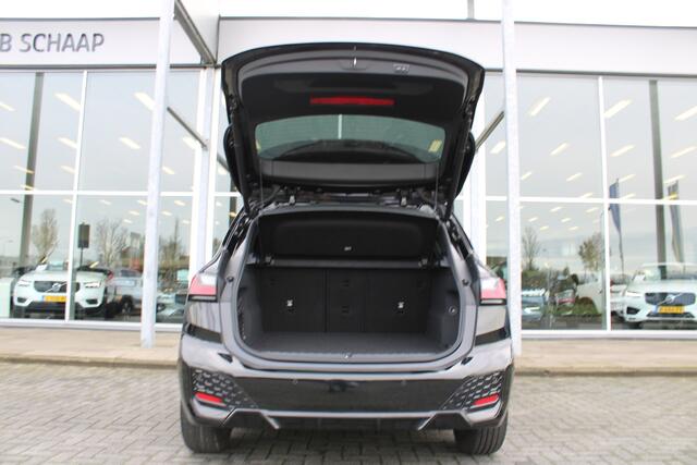 BMW 2-SERIE Active Tourer 218i | M-pakket | El. Trekhaak | AppleCarplay | Keyless | El. Achterklep