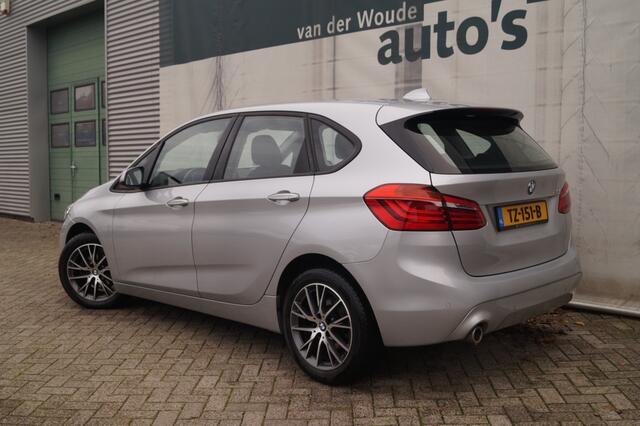 BMW 2-SERIE 216i Executive Edition -NAVI-ECC-PDC-TREKHAAK-