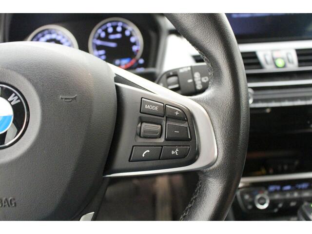 BMW 2-SERIE Active Tourer 225xeExecutive | Head-Up | 2 jaar garantie | Plugin Hybride | Stoelverwarming | LED