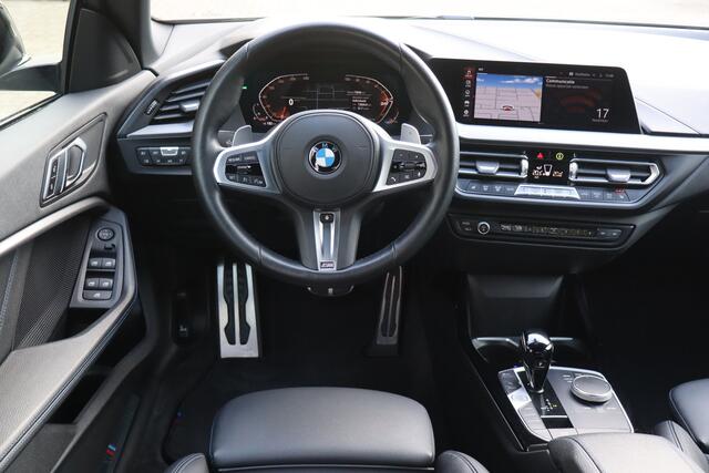 BMW 2-SERIE Gran Coupé 220i M-Sport Business Edition NL-Auto!! Stuur + Stoelverw. I Carplay I LED