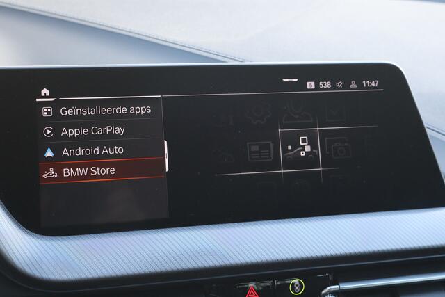 BMW 2-SERIE Gran Coupé 220i M-Sport Business Edition NL-Auto!! Stuur + Stoelverw. I Carplay I LED