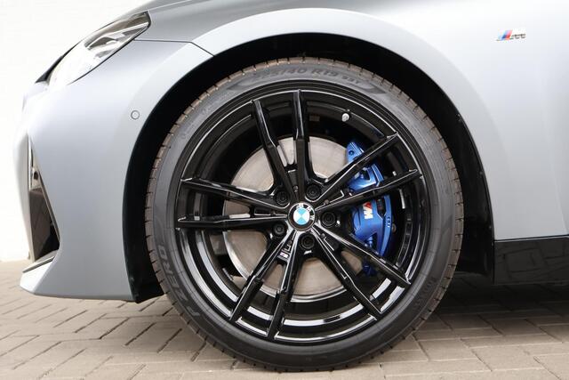 BMW 2-SERIE Coupé 218i | M Sportpakket | Innovation Pack | Comfort Pack