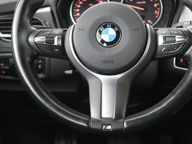 BMW 2-SERIE Active Tourer 218i M Sport | 79.800km NAP | Full LED | Sportstoelen | Navigatie | Parkeerhulp | Climate control | 17'' | Bluetooth | Cruise control