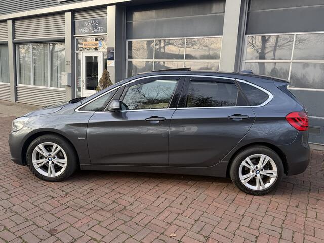 BMW 2-SERIE Active Tourer 218d High Executive Automaat,Schuifdak,Leer,Navi,Clima,17Inch,Pdc,Cruise Hoge Zit 150pk