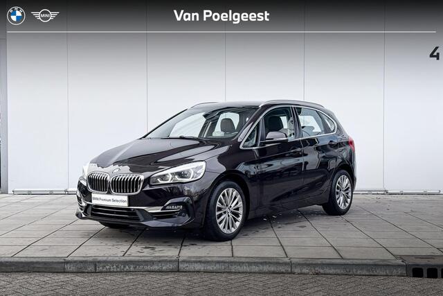 BMW 2-SERIE Active Tourer 218i High Executive Edition 17 Inch / Binnen & Buitenspiegel Automatisch Dimmend / Stoelverwarming / Verschuifbare Achterbank / Led Mistlampen / Led Koplampen / Driving Assistant Plus / Active Cruise Control / Head Up Display / Hifi
