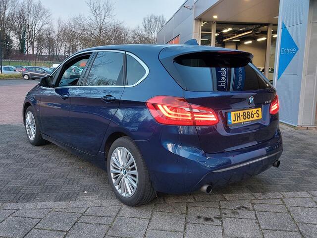 BMW 2-SERIE Active Tourer 220i 192pk Automaat High Executive | Origineel NL | Navi | Clima | Cruise | Leder+Stoelverwarming | Led Koplampen | Keyless Entry | Pdc V+A+Assist+Camera | Trekhaak