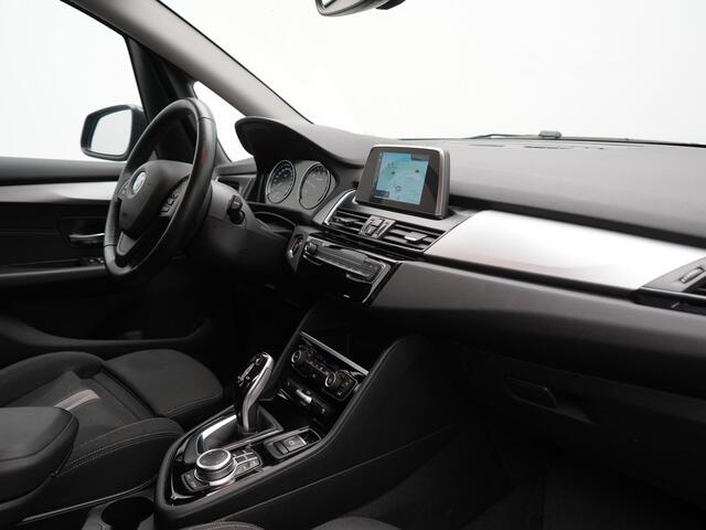 BMW 2-SERIE Active Tourer 218i Executive 141pk Automaat | Trekhaak Afn. | LED Koplampen | Navigatie | DAB | Cruise Control |