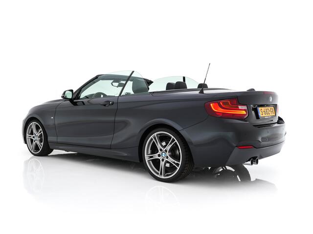 BMW 2-SERIE Cabrio 220d Sport M-Sportpack Aut. *FULL-LEATHER | XENON | HARMAN/KARDON | MEMORY-PACK | HEATED-SPORTSEATS | NAVI-FULLMAP | DAB+ | ECC | PDC | 19''ALU*