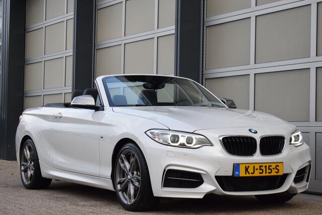 BMW 2-SERIE Cabrio M235i High Executive OrigNL | NAP | 18dkm!