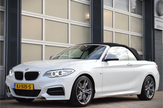 BMW 2-SERIE Cabrio M235i High Executive OrigNL | NAP | 18dkm!