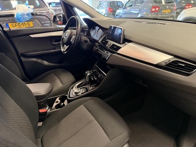 BMW 2-SERIE Active Tourer 225xe iPerformance ( Navi / Hybride / Automaat )
