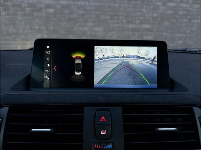 BMW 2-SERIE Cabrio M240i High Executive l Facelift l Keyless l Elek. stoelen l Camera