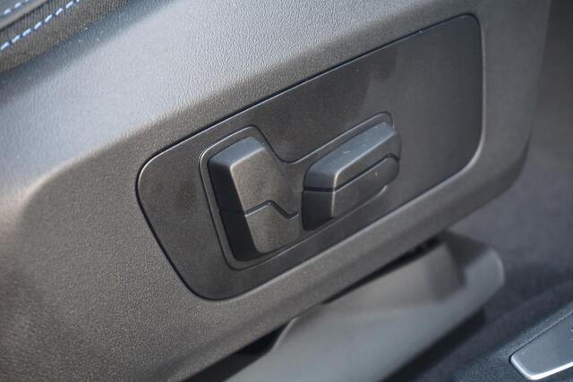 BMW 2-SERIE Gran Coupé 220 M Sportpakket Pro 19'' / Panoramadak / Harman Kardon / Head-Up Display / Driving Assistant Plus