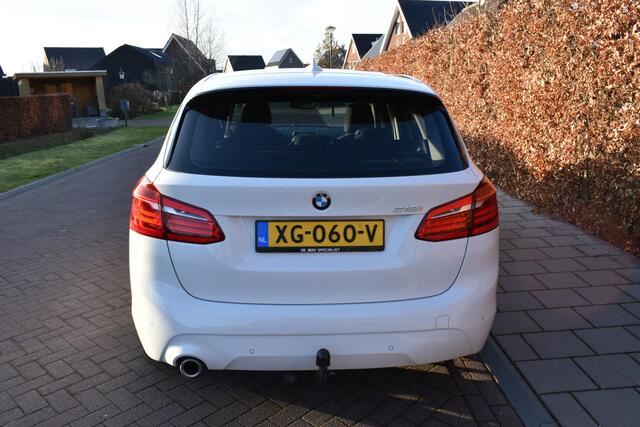 BMW 2-SERIE Active Tourer 218i Executive AUT. '19 79DKM NIEUWSTAAT