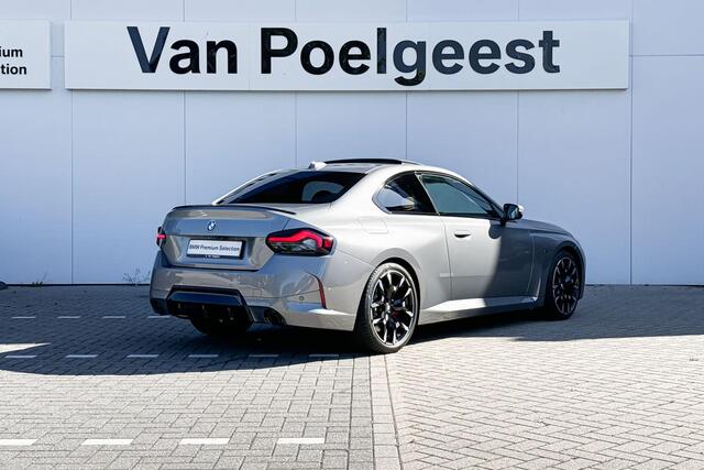 BMW 2-SERIE Coupé 220i | M Sport Pro | Premium Pack | Glazen Panoramadak