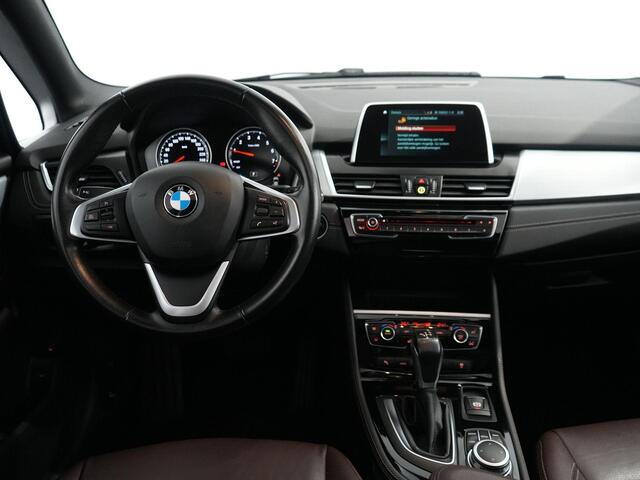 BMW 2-SERIE Active Tourer 225xe iPerformance High Executive | Pano | Leer | Trekhaak | Camera | Keyless