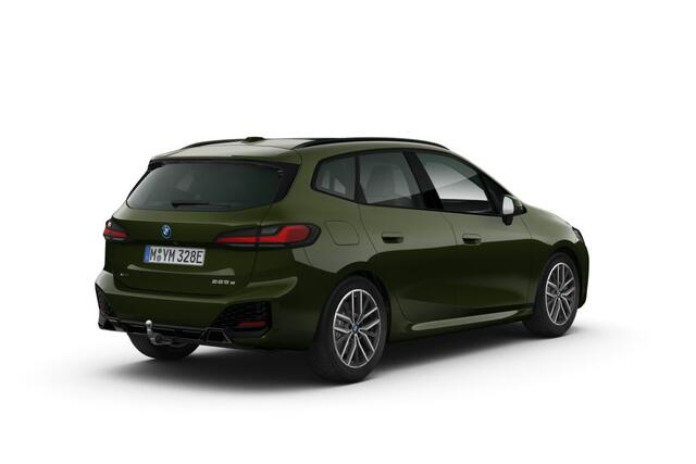 BMW 2-SERIE Active Tourer 225e xDrive | M Sportpakket | Premium Pack | Travel Pack | Trekhaak