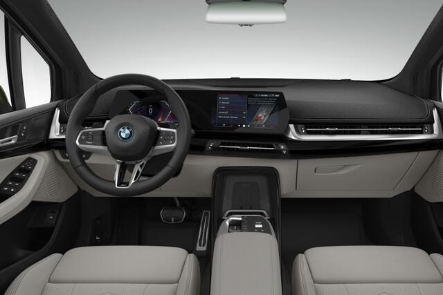 BMW 2-SERIE Active Tourer 225e xDrive | M Sportpakket | Premium Pack | Travel Pack | Trekhaak