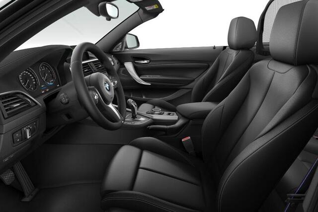 BMW 2-SERIE Cabrio 220i High Executive Edition