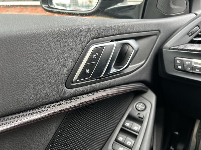 BMW 2-SERIE Gran Coupé 218i M-Sport | High Executive | Leder | Apple carplay / Android auto | HIFI Audio | Stoel Verw | Camera |