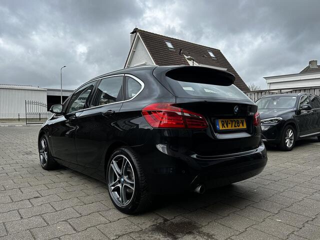 BMW 2-SERIE Active Tourer 218i High Executive Pano|HUD|LederSport