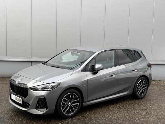 BMW 2-SERIE Active Tourer 218i Automaat M-Sport Widescreen LED Trekhaak Leder Shadow Camera Navi DAB