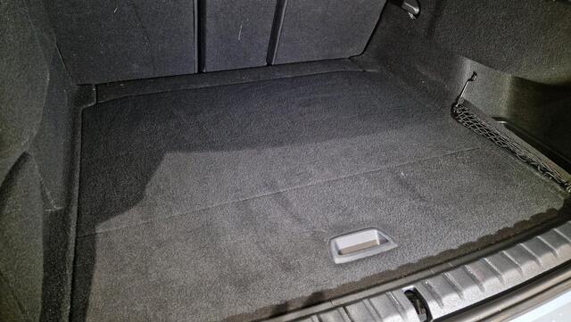 BMW 2-SERIE Gran Coupé 220i High Executive Edition | Panoramadak | Leder | Adaptieve cruise control | Head-Up | Trekhaak |