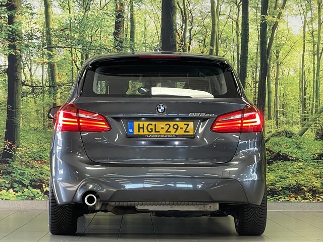 BMW 2-SERIE Active Tourer 225xe iPerformance High Executive | Rijmodus Regeling | Stuurwielverwarming | Stoelverwarming | Lane Assist | Spraakbediening |