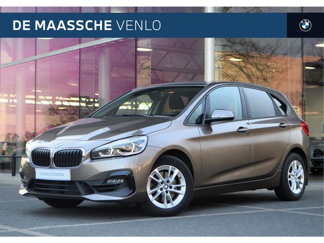 BMW 2-SERIE Active Tourer 220i Executive Automaat / Sportstoelen / LED / Cruise Control / PDC / Elek. achterklep / Navigatie