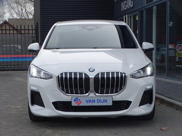 BMW 2-SERIE 218i Active Tourer M Sportpakket Sportstoelen Adaptief M-onderstel Parkeerhulpsysteem 18''LM Velgen