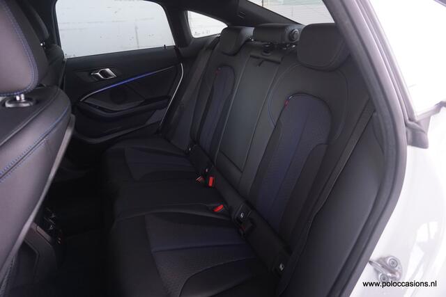 BMW 2-SERIE Gran Coupé 218i High Exec M-Sportpakket | Automaat | Dealerauto | Half leer