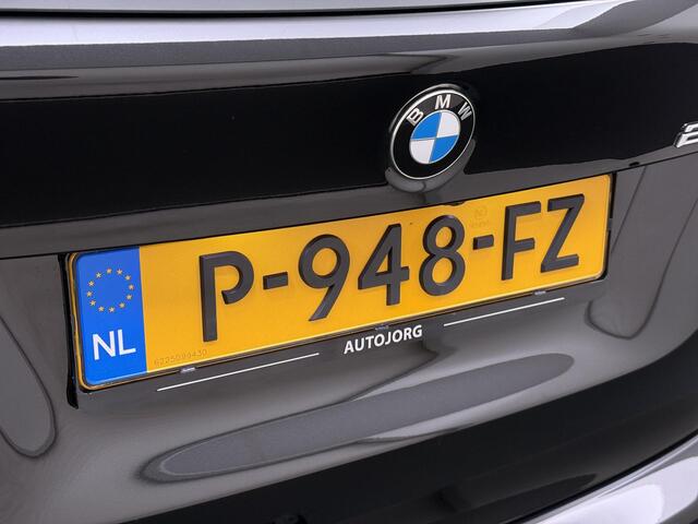 BMW 2-SERIE Active Tourer 218i Pano | Trekhaak | Camera | NAP
