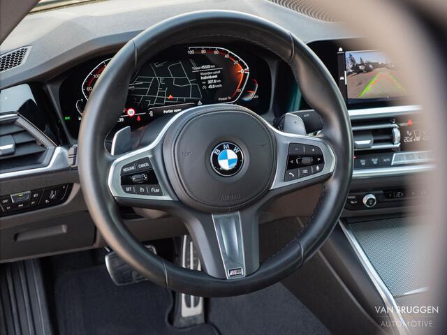 BMW 2-SERIE Coupé 220i M-Sport 20" Leer Camera