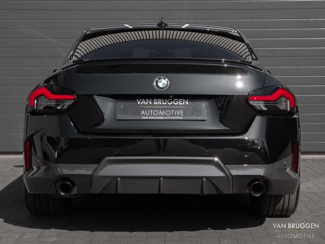 BMW 2-SERIE Coupé 220i M-Sport 20" Leer Camera