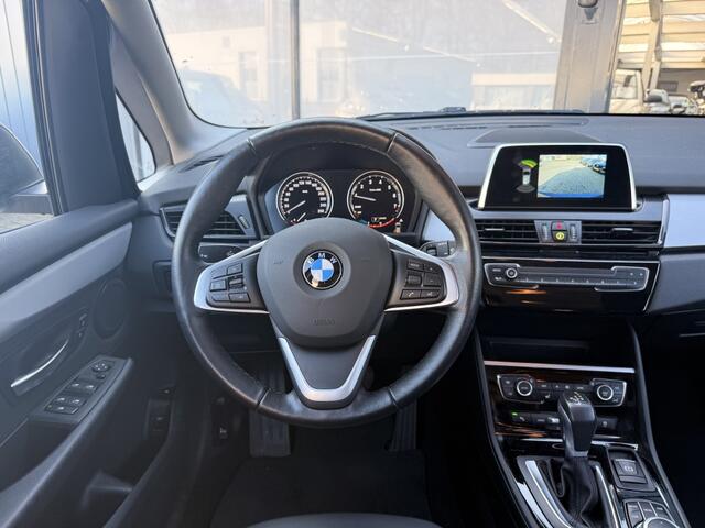 BMW 2-SERIE Active Tourer 225xe iPerformance Executive | Leer | Navi | Camera