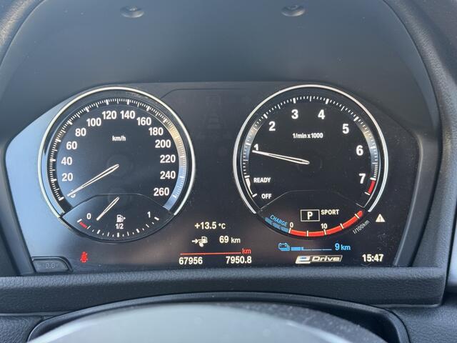 BMW 2-SERIE Active Tourer 225xe iPerformance Executive | Leer | Navi | Camera