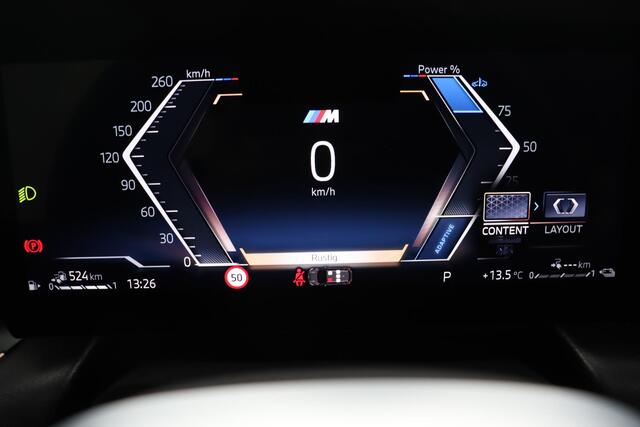 BMW 2-SERIE Active Tourer 225e xDrive | M Sportpakket | Harman-Kardon | Trekhaak | elektrisch glazen panorama-dak |