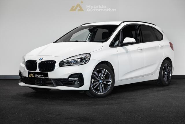 BMW 2-SERIE Active Tourer 218i High Exec. Ed. | HUD | Trekhaak | Leder |